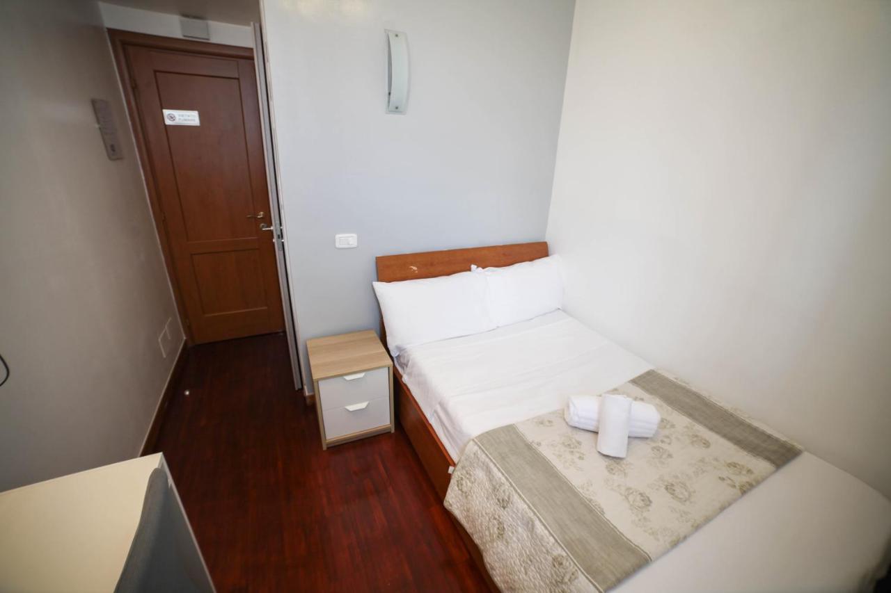 Kaydee Guesthouse روما المظهر الخارجي الصورة