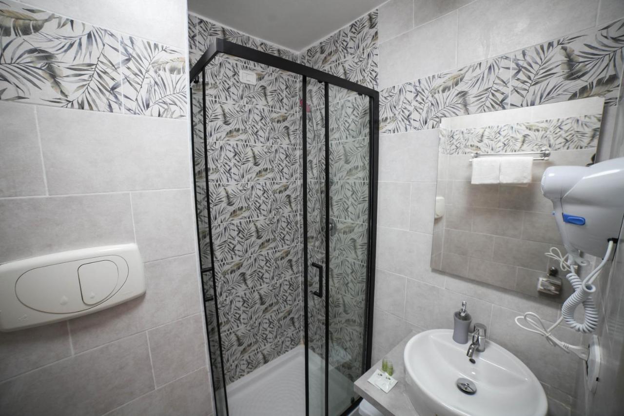 Kaydee Guesthouse روما المظهر الخارجي الصورة